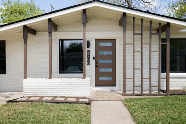 $639,000 | 2200 Bristol Drive, Austin, TX 78723