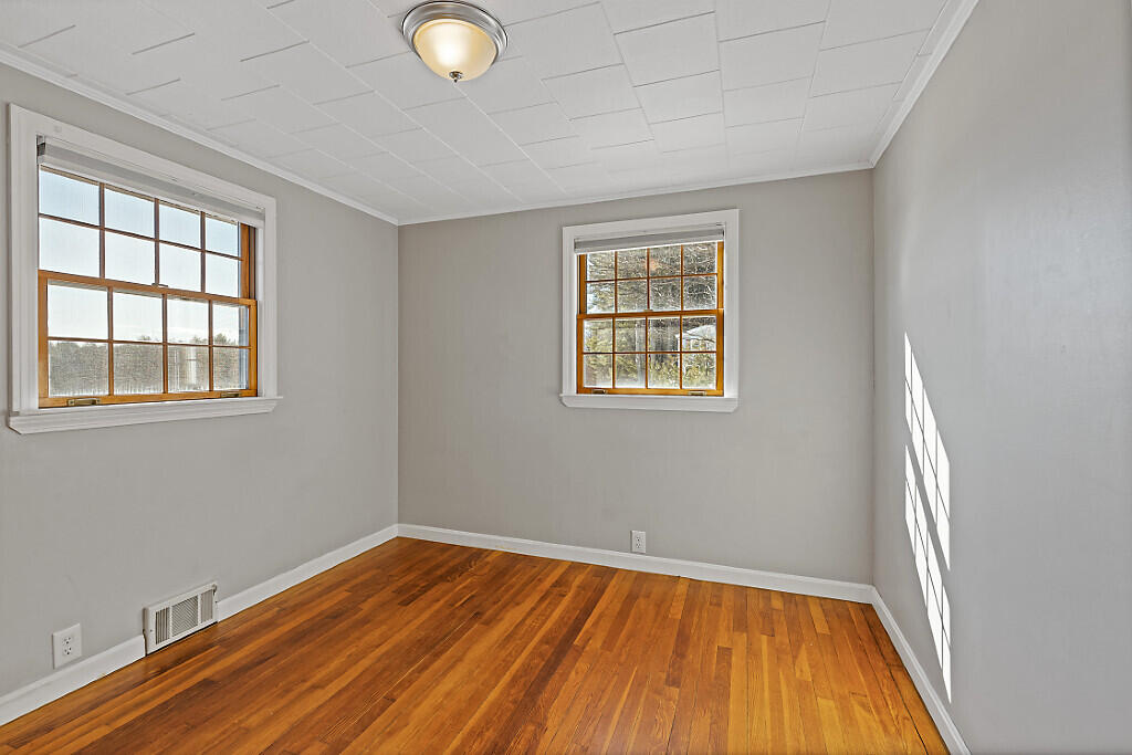 1072 Waterville Road Skowhegan, ME 04976 - Photo 45 of 53 42_BP5A0030_DxO_mls