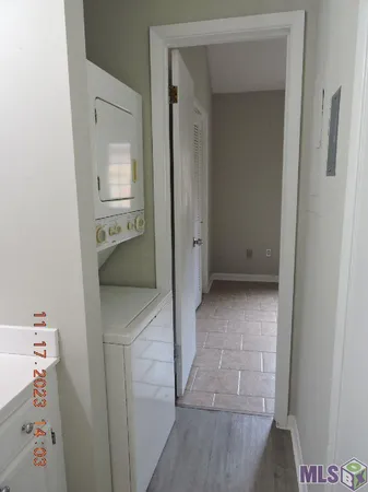 $1,000 | 402 Lee Drive, Unit 9A, Baton Rouge, LA 70808