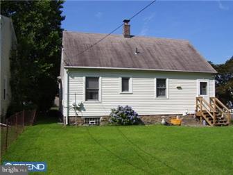 40 Edward Road Hatboro, PA 19040 - Photo 2 of 3 Exterior Back