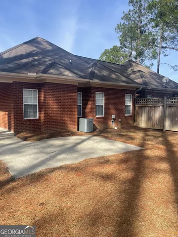 $1,400 | 1114 Southbend Drive, Statesboro, GA 30458