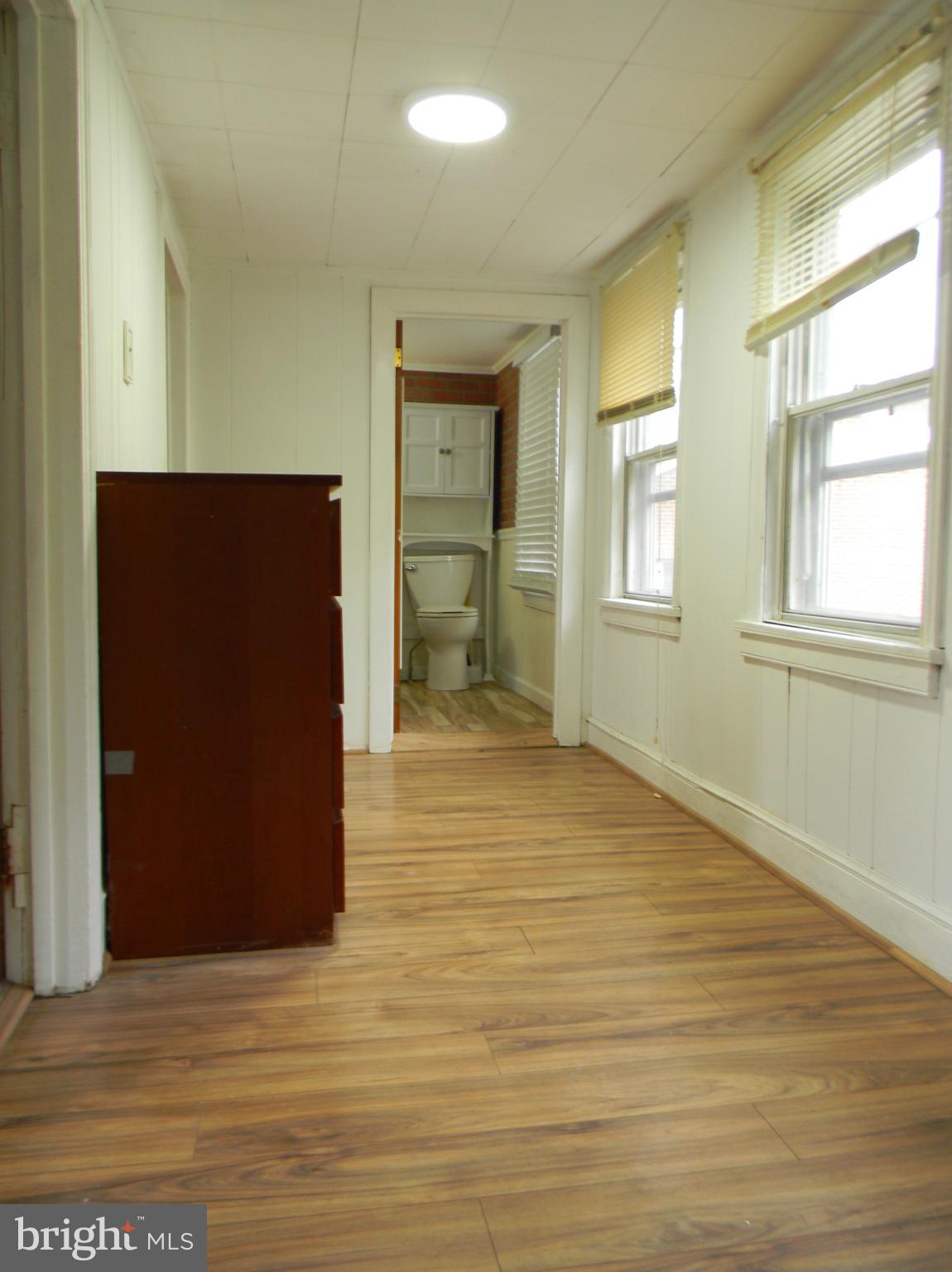 369 Lenni Road Lenni, PA 19052 - Photo 9 of 22 2nd Floor Hallway