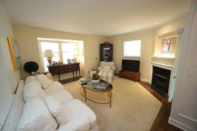 $300,000 | 1211 Westview Lane, Unit 201, Raleigh, NC 27605