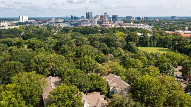 $300,000 | 1211 Westview Lane, Unit 201, Raleigh, NC 27605