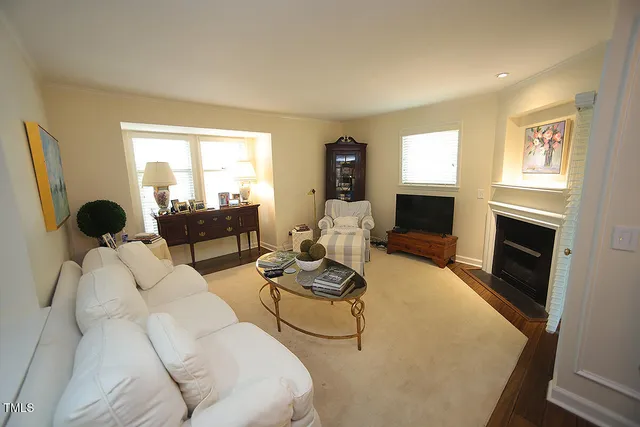 $300,000 | 1211 Westview Lane, Unit 201, Raleigh, NC 27605