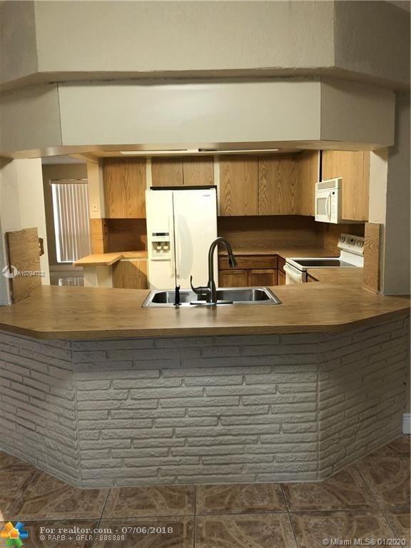 6870 Southwest 28th Street Miramar, FL 33023 - Photo 17 of 22