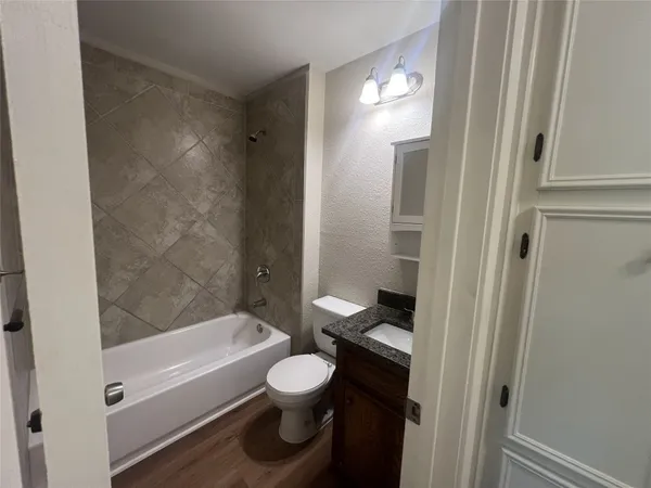 $1,200 | 10616 Mellow Meadow Drive, Unit 43B, Austin, TX 78750