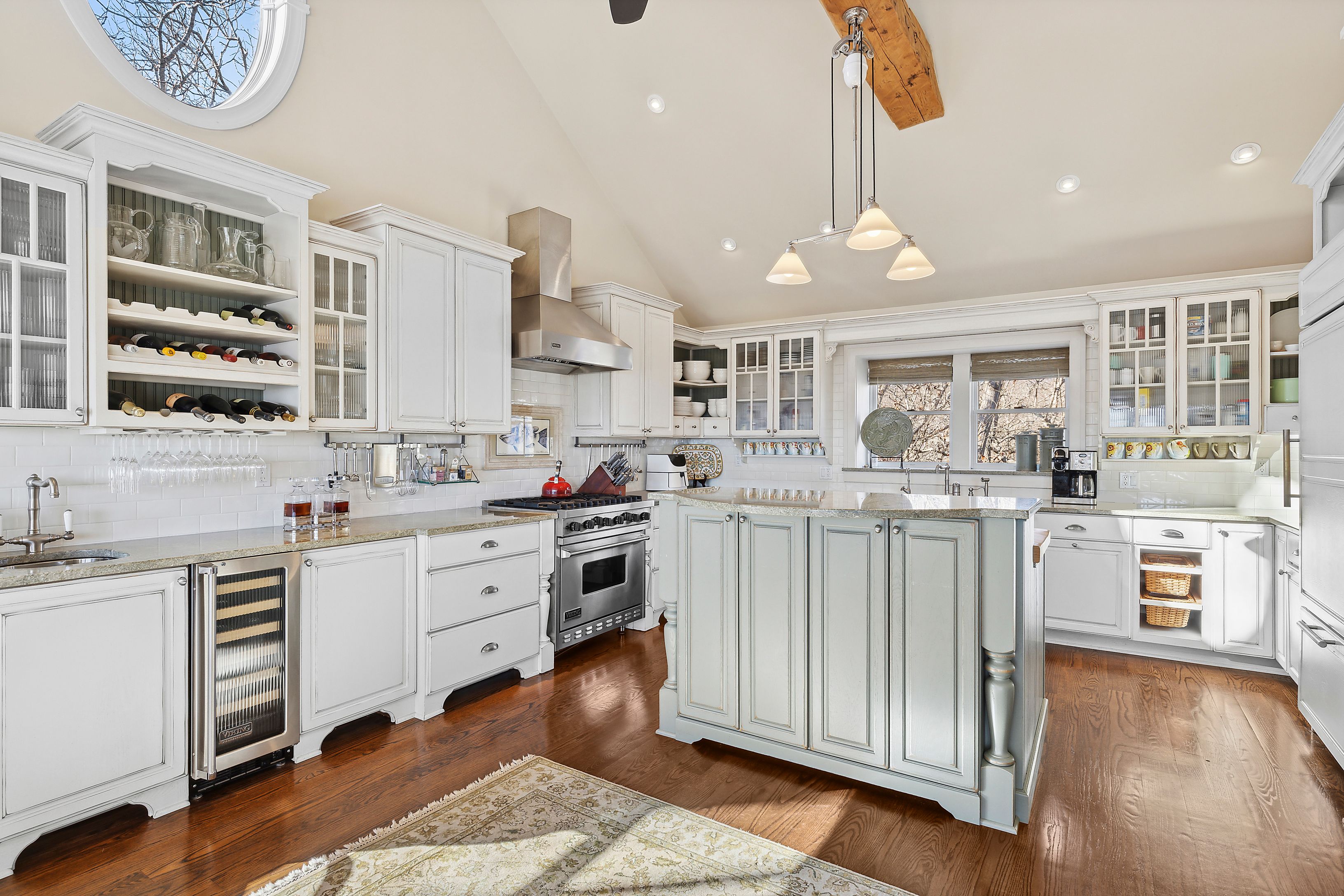 23 Sycamore Lane Montauk, NY 11954 - Photo 8 of 32