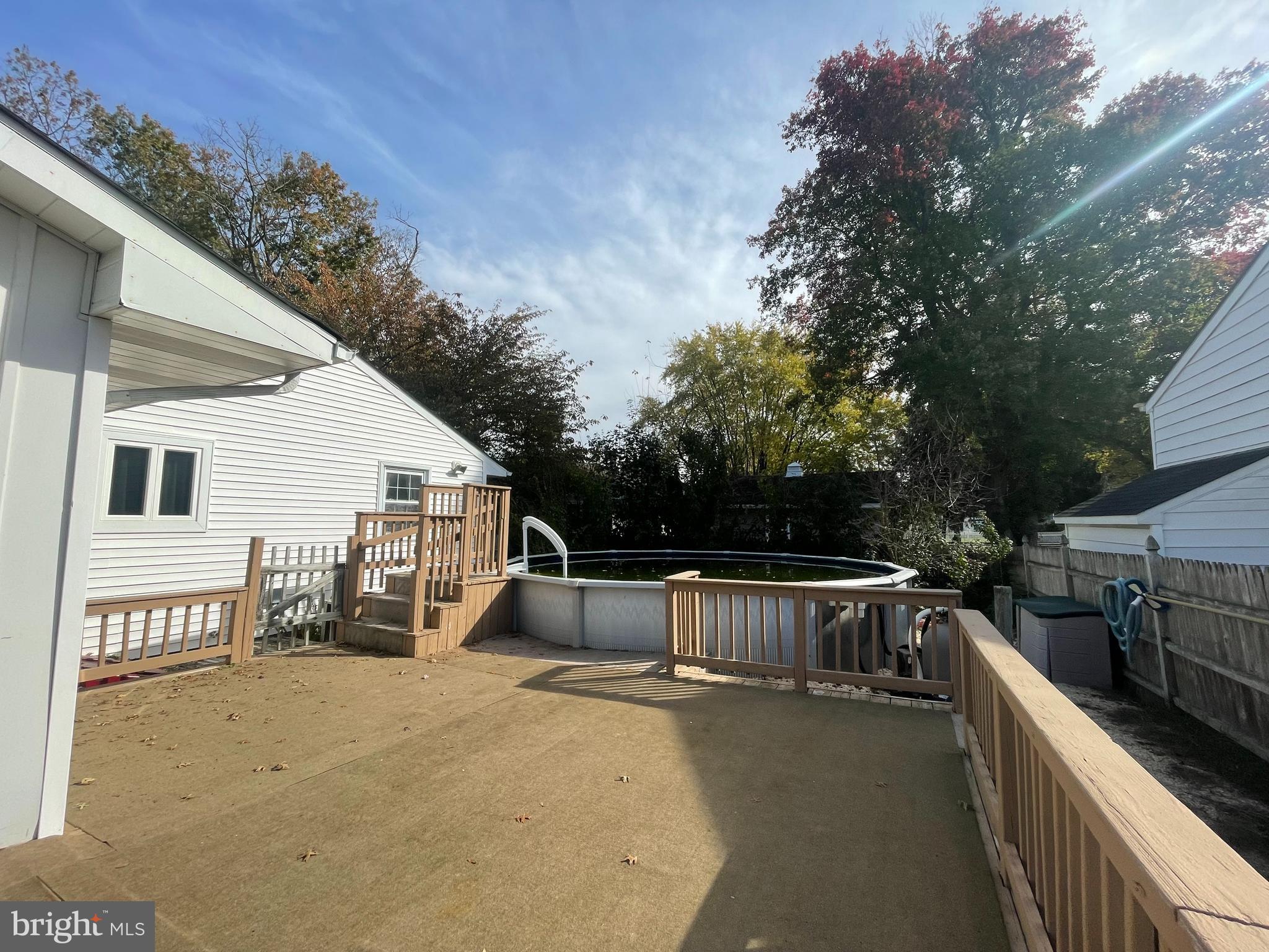 29 Georgia Road Pennsville, NJ 08070 - Photo 20 of 29 a view of a house with backyard and sitting area