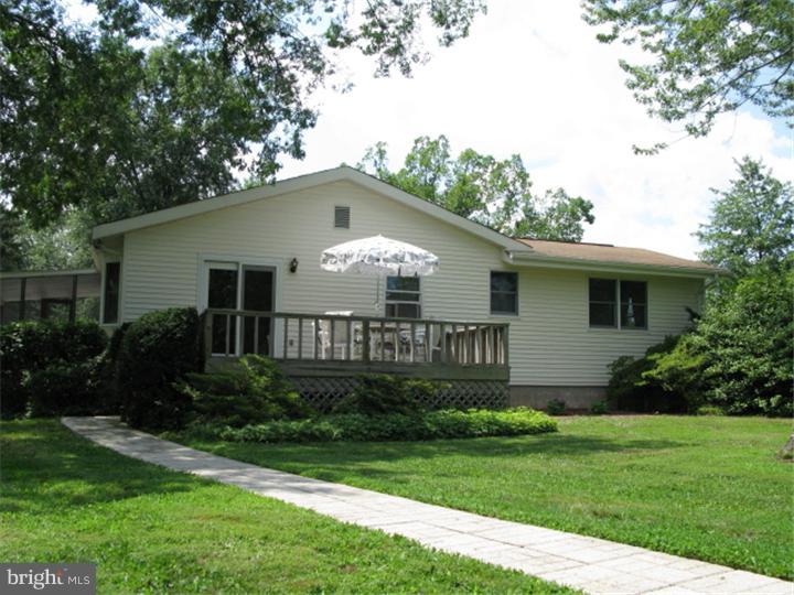 905 Sweetbriar Road Perkasie, PA 18944 - Photo 8 of 22