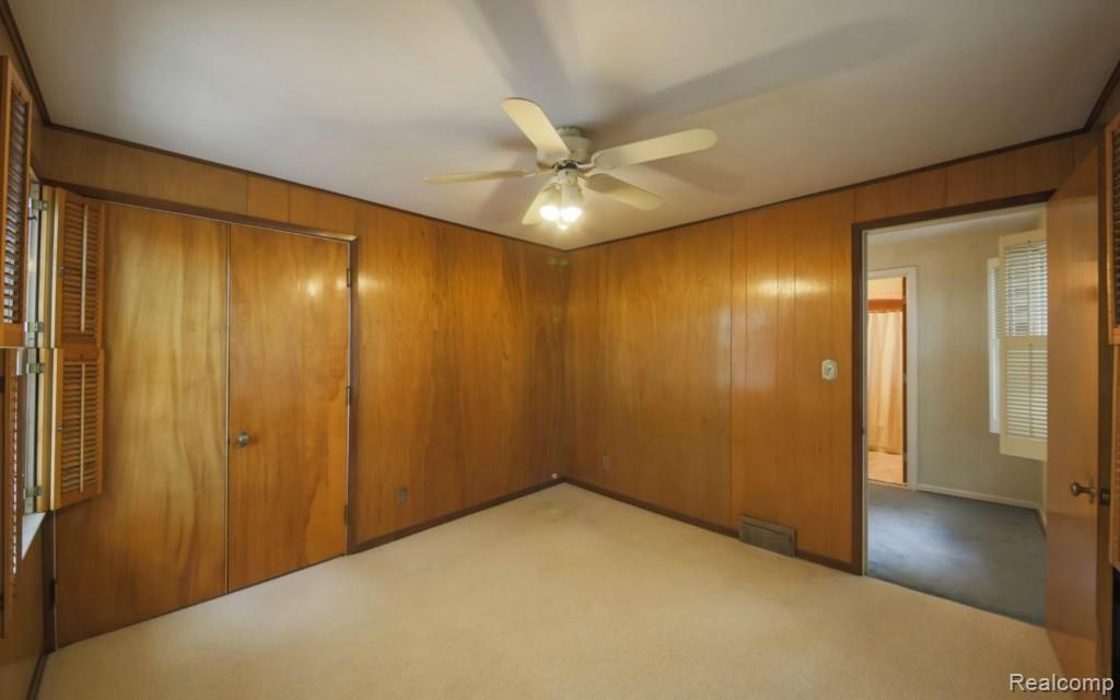 1652 Littlestone Road Grosse Pointe, MI 48236 - Photo 18 of 26 18-photo-web-1680x1050-123186.jpg