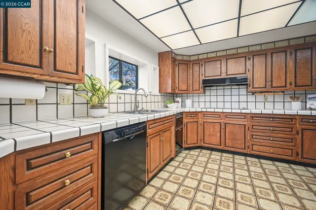 $2,500,000 | 3912 Quail Ridge Road, Lafayette, CA 94549