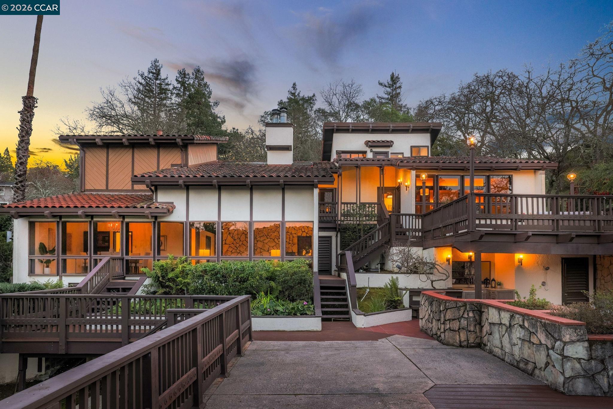 3912 Quail Ridge Road Lafayette, CA 94549 - Photo 20 of 60 a view of a balcony with sitting area