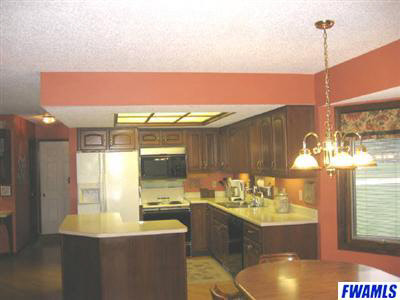 5620 Litchfield Road Fort Wayne, IN 46835 - Photo 3 of 19 Gallery Image 3