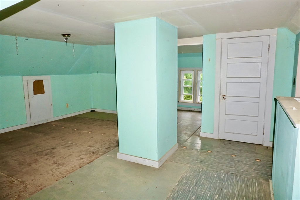 4 Carpenter Road Monson, MA 01057 - Photo 24 of 29 an empty room with closet