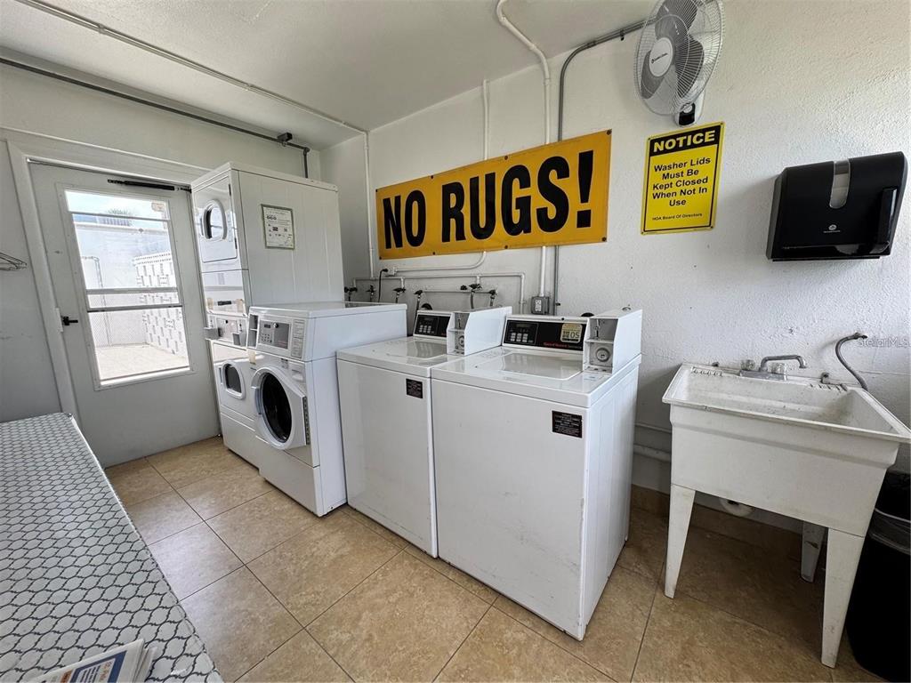 250 Rosery Road Northwest, Unit 283 Largo, FL 33770 - Photo 14 of 18