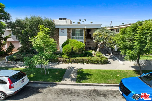 $2,050,000 | 621 South Osage Avenue, Inglewood, CA 90301