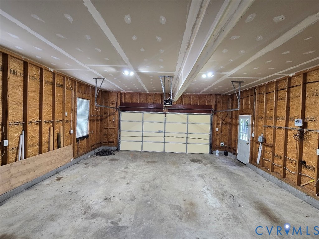 16406 Benmore Road Moseley, VA 23120 - Photo 31 of 32 a view of an empty room