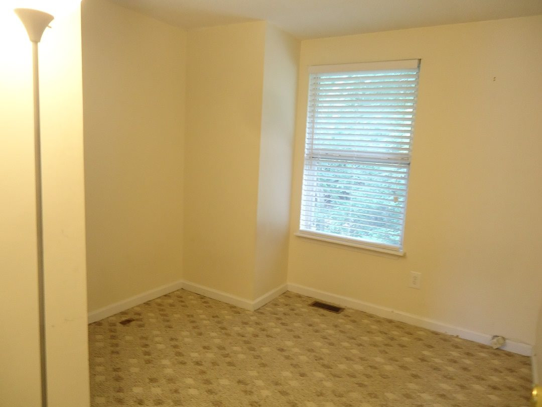1709 Murad Court Raleigh, NC 27606 - Photo 4 of 20