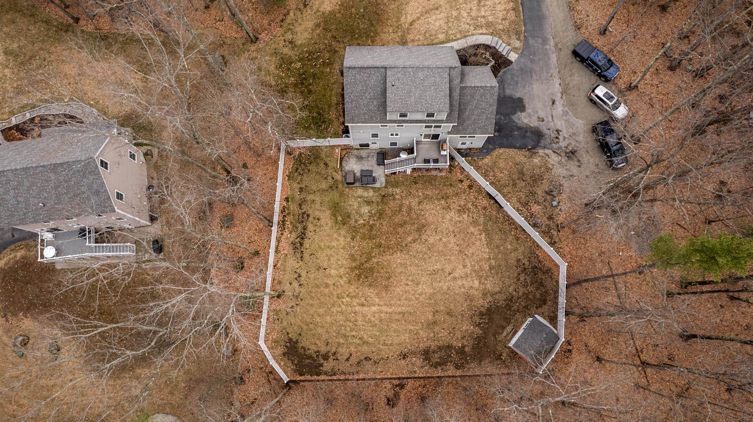 18 Piscataqua Road Dover, NH 03820 - Photo 3 of 40