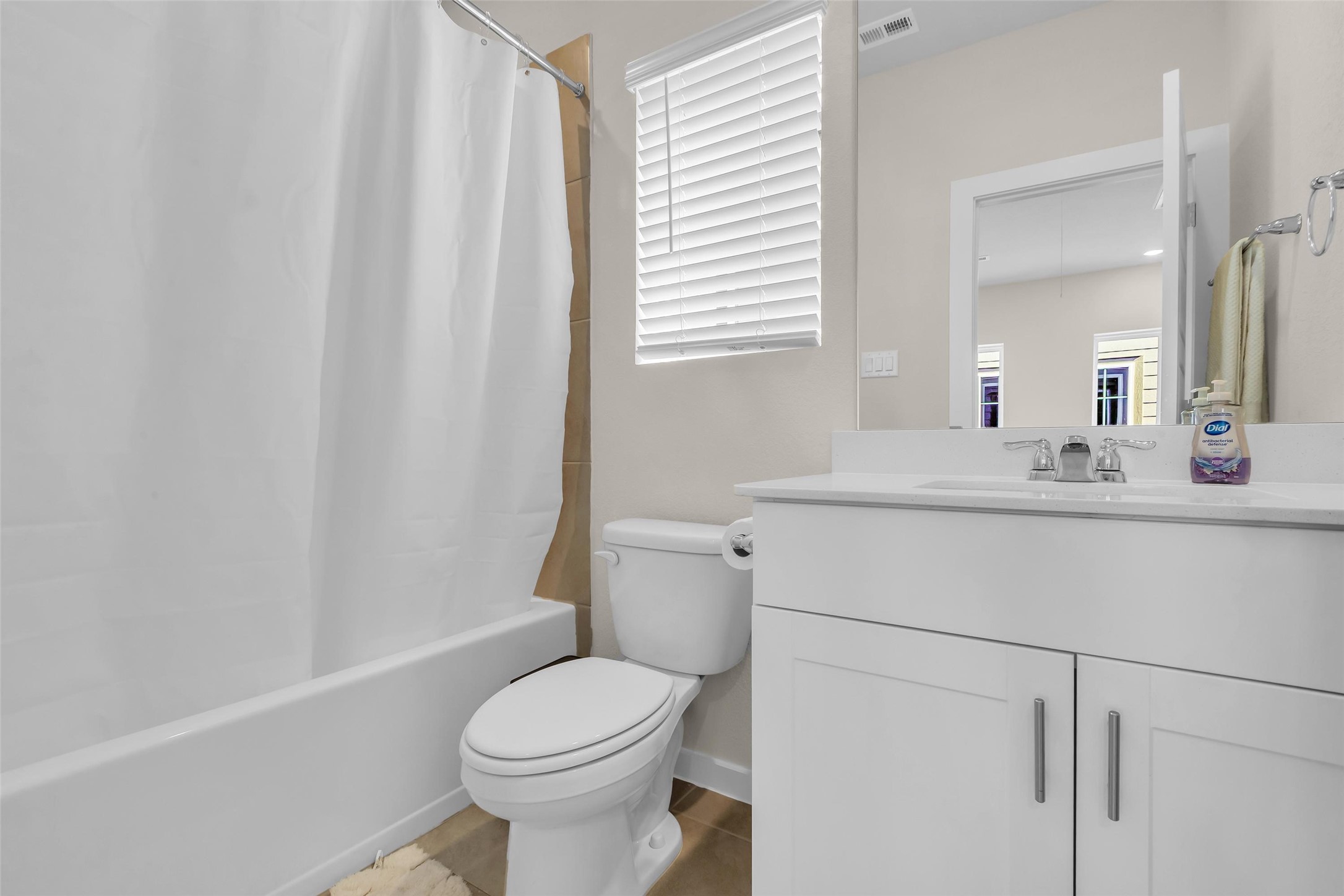 3109 Boulder Rnch Drive Houston, TX 77063 - Photo 13 of 15 a bathroom with a sink toilet and shower