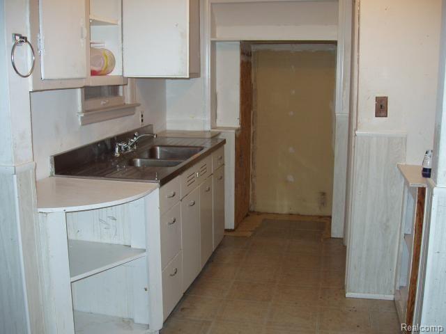 71670 Memphis Ridge Road Richmond, MI 48062 - Photo 7 of 9 kitchen