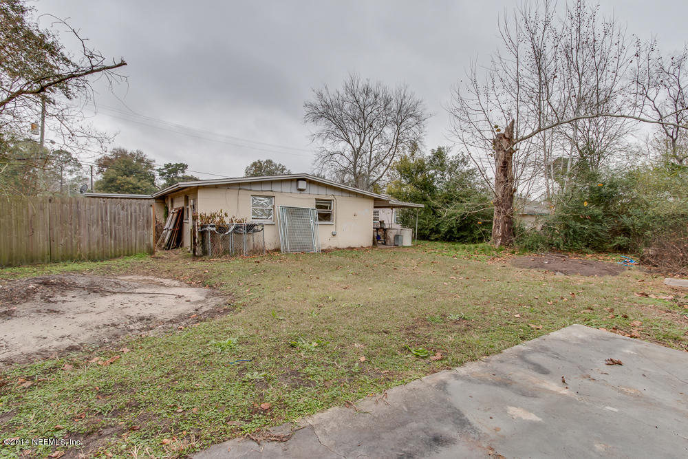 5913 Tampico Road Jacksonville, FL 32244 - Photo 22 of 25 15