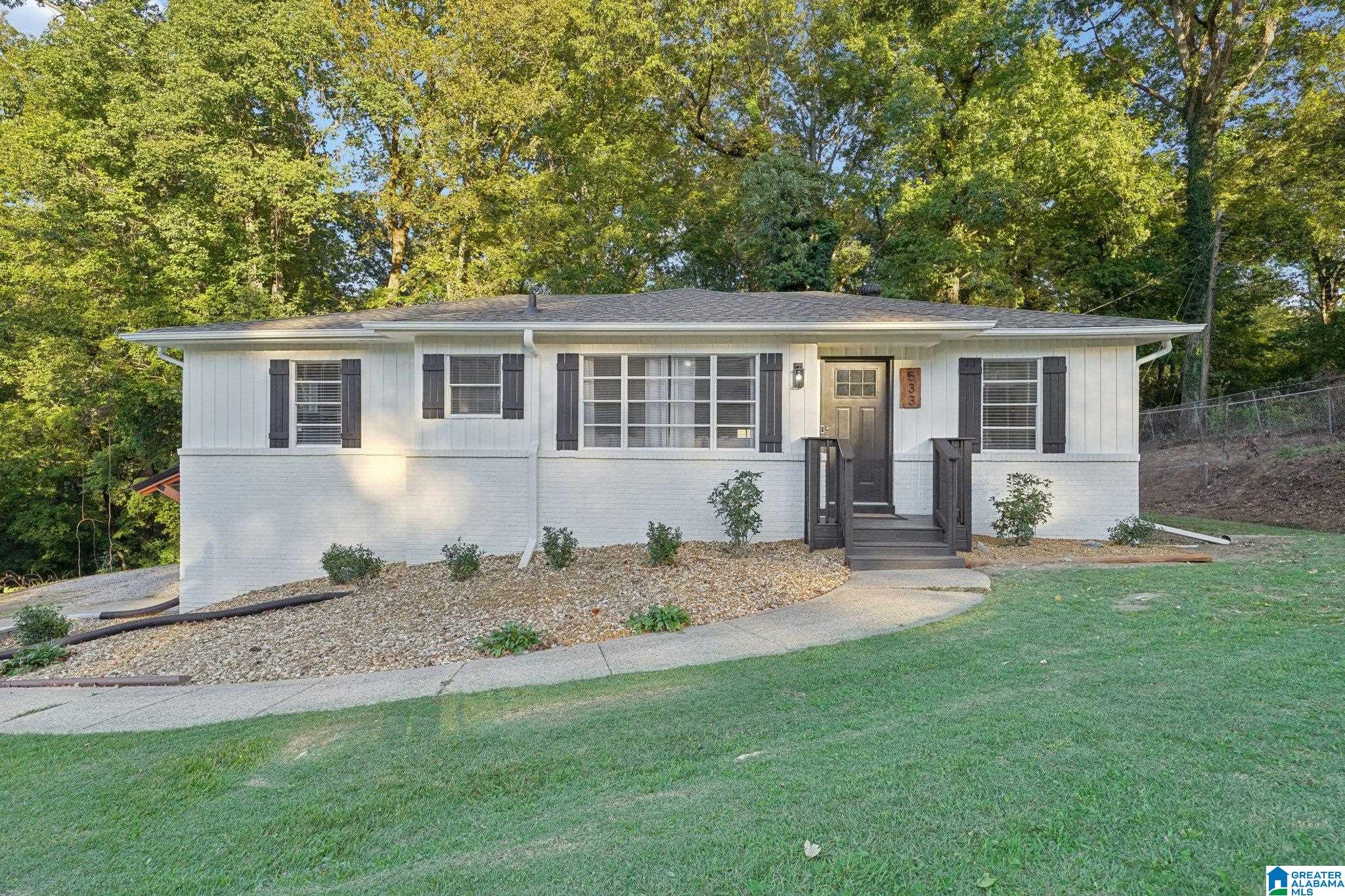 533 Rollingwood Road Birmingham, AL 35235 - Photo 3 of 35