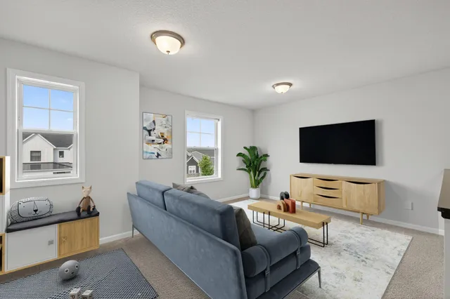 $559,900 | 1081 Oakwood Road, Newport, MN 55055