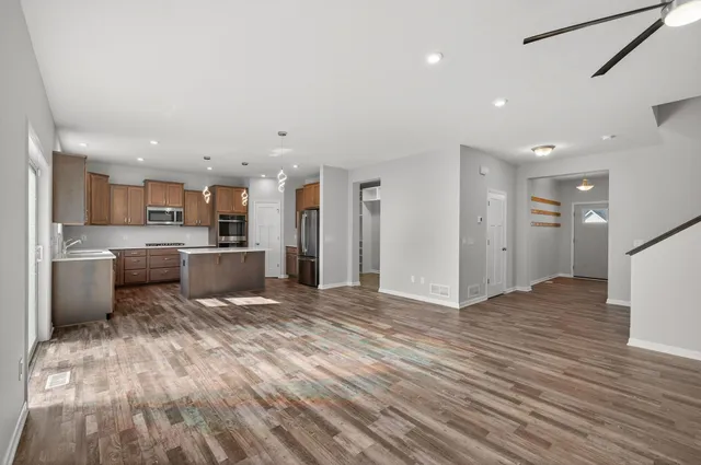 $559,900 | 1081 Oakwood Road, Newport, MN 55055