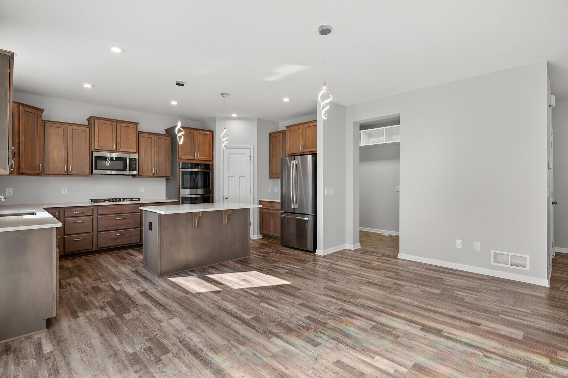 1081 Oakwood Road Newport, MN 55055 - Photo 29 of 94