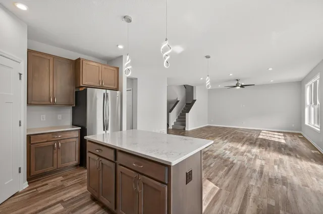 $559,900 | 1081 Oakwood Road, Newport, MN 55055