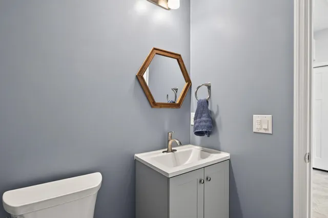 $559,900 | 1081 Oakwood Road, Newport, MN 55055