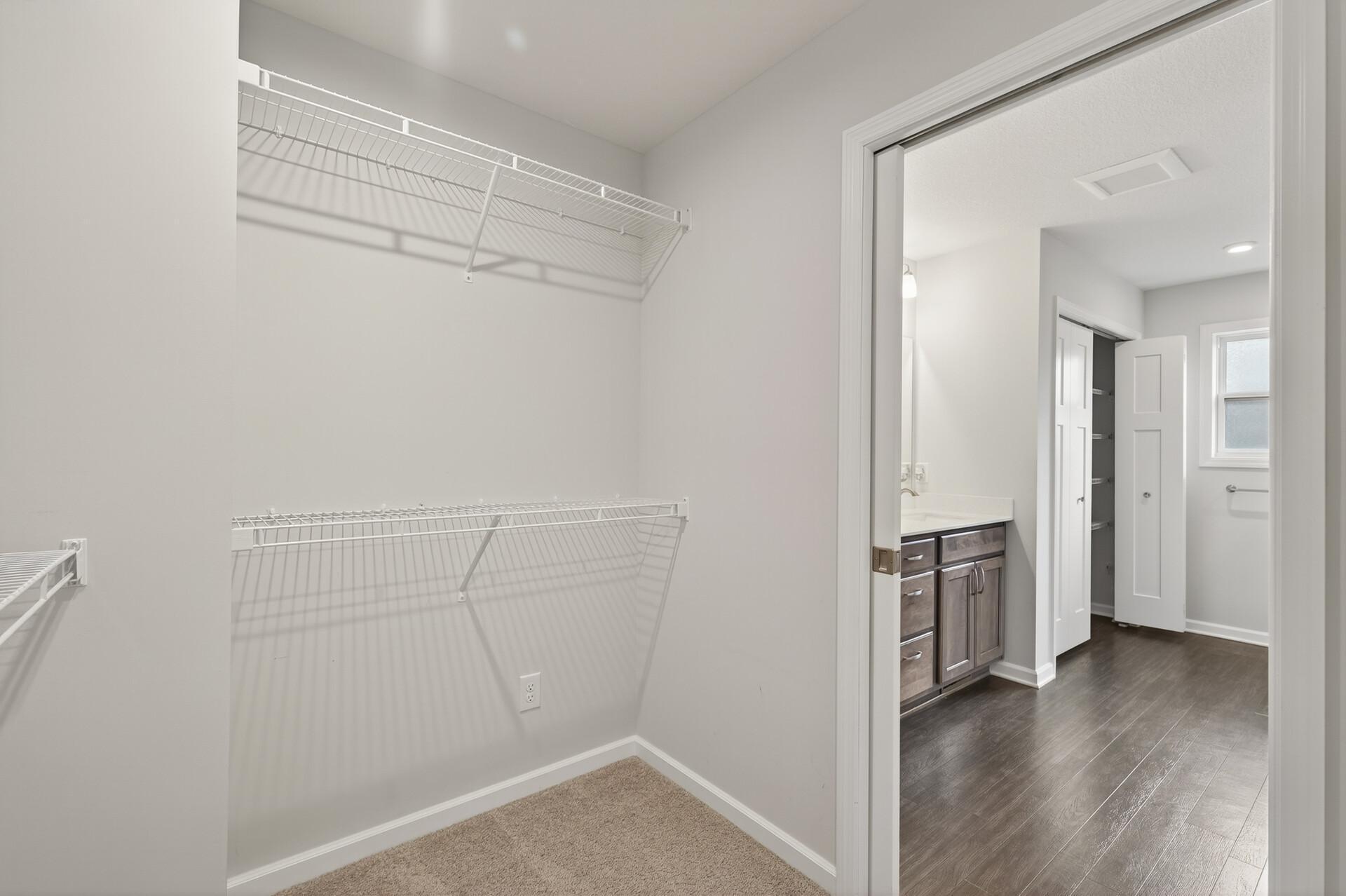 1081 Oakwood Road Newport, MN 55055 - Photo 53 of 94