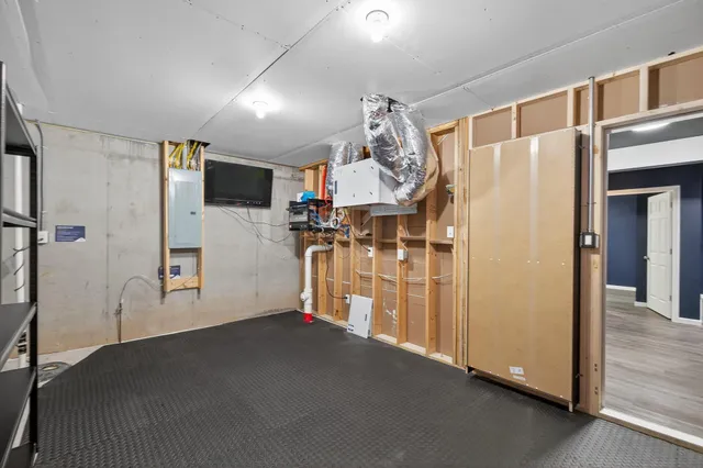 $559,900 | 1081 Oakwood Road, Newport, MN 55055