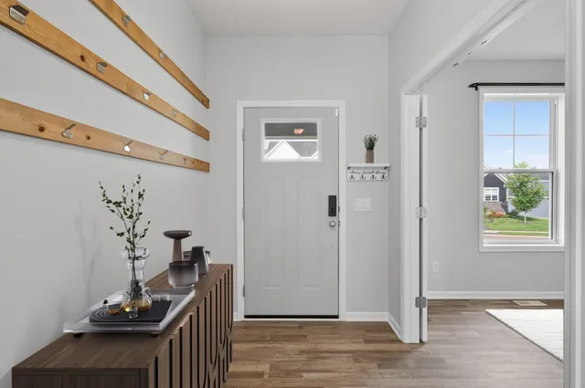 $559,900 | 1081 Oakwood Road, Newport, MN 55055