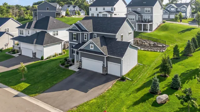 $559,900 | 1081 Oakwood Road, Newport, MN 55055