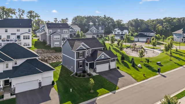 $559,900 | 1081 Oakwood Road, Newport, MN 55055