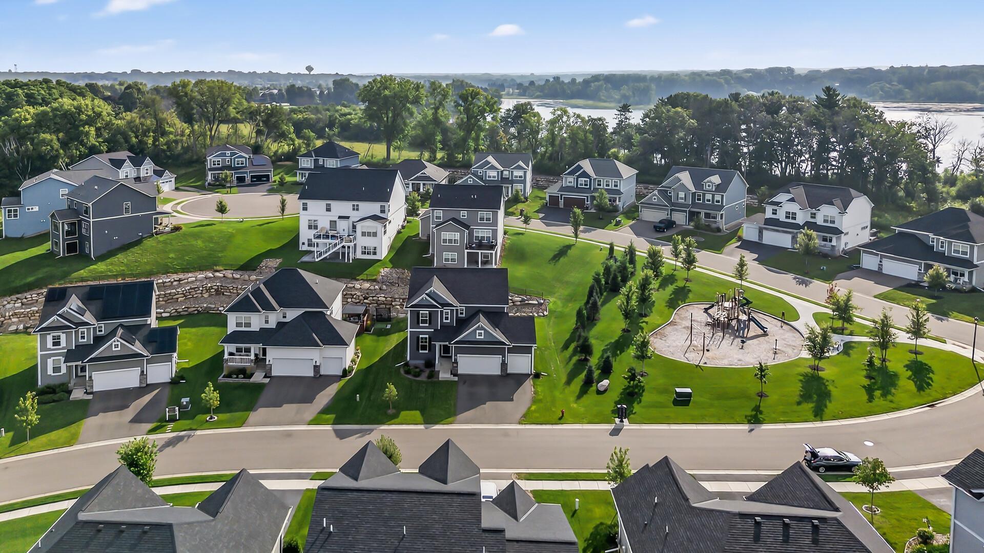 1081 Oakwood Road Newport, MN 55055 - Photo 79 of 94