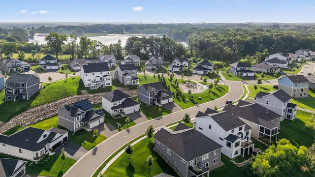 $559,900 | 1081 Oakwood Road, Newport, MN 55055