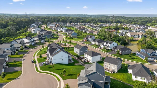 $559,900 | 1081 Oakwood Road, Newport, MN 55055