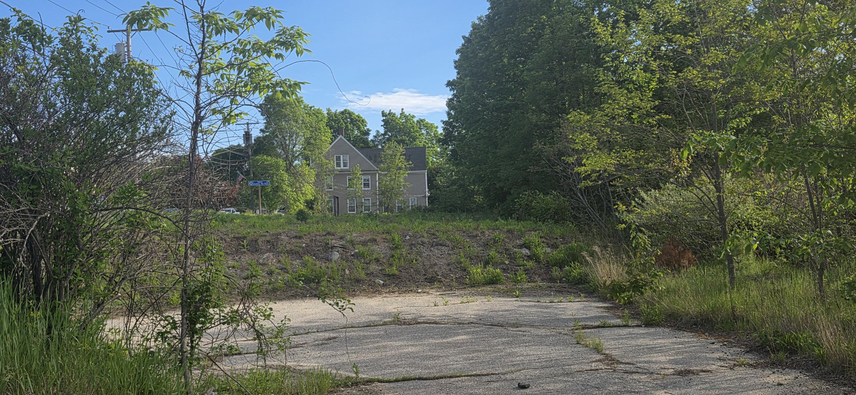 62 Main Street Paris, ME 04281 - Photo 2 of 2 20260603_073539