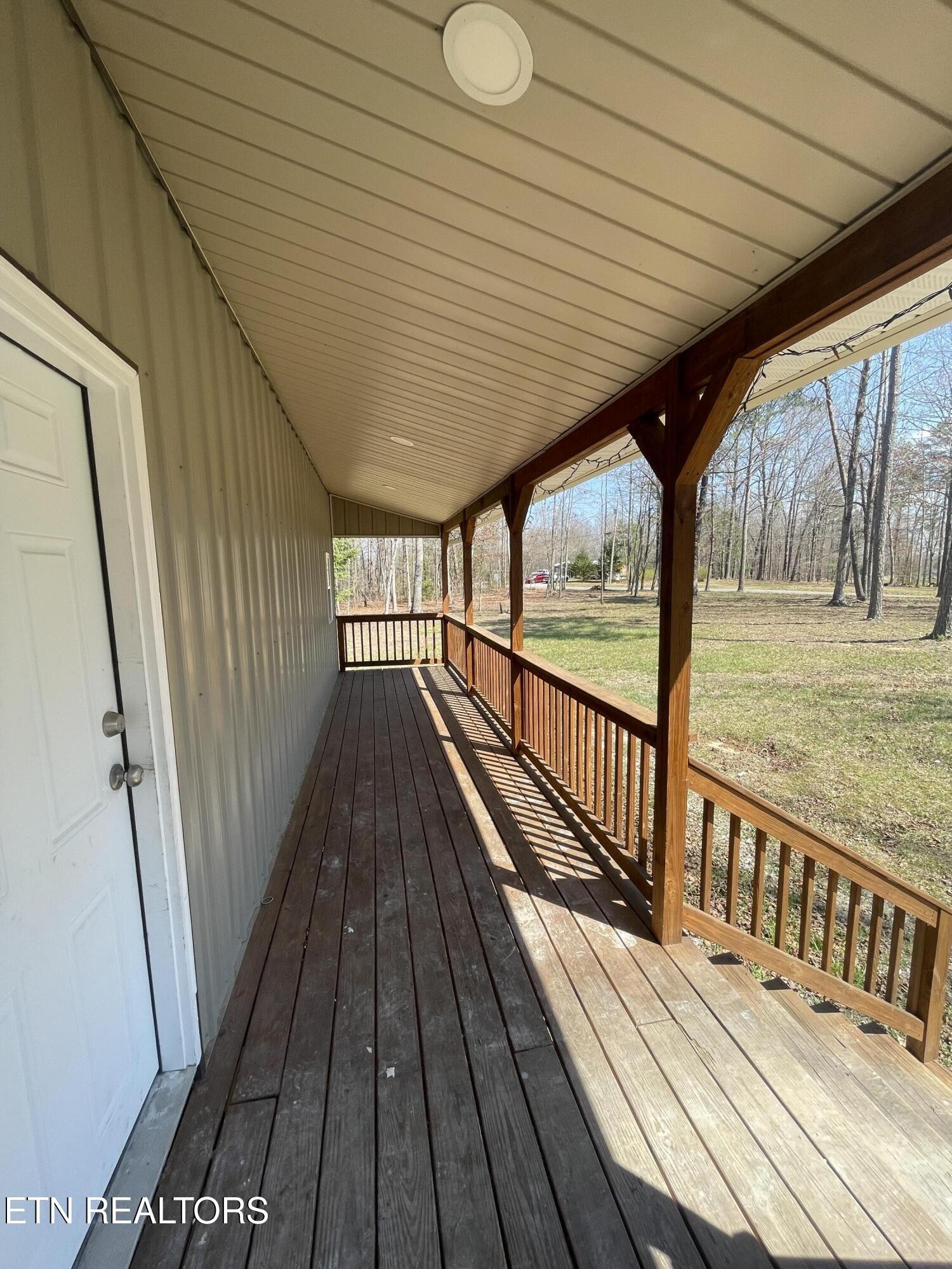 1682 Hollis Poore Road Jamestown, TN 38556 - Photo 2 of 20 Gallery Image 2