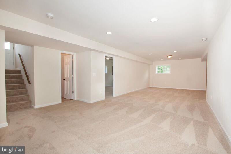 3790 Solomons Island Road Edgewater, MD 21037 - Photo 25 of 29 Basement