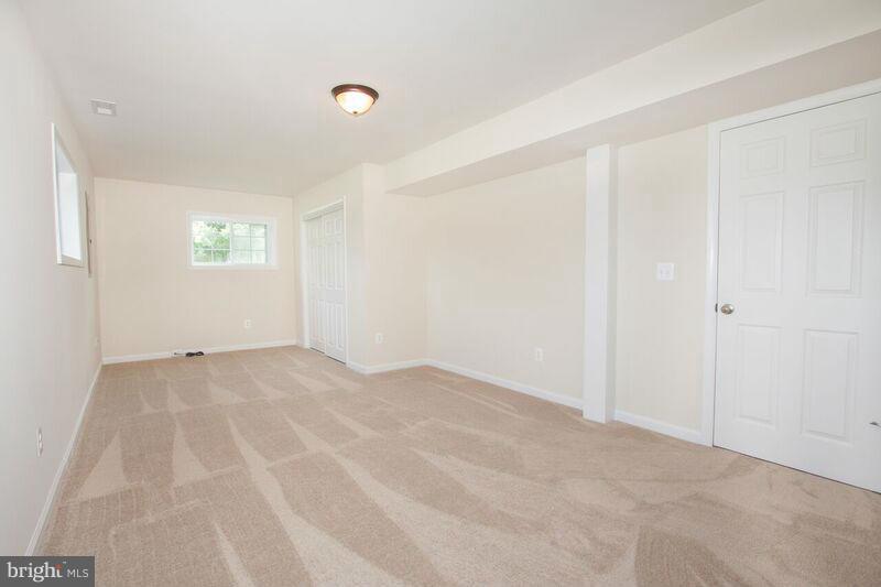 3790 Solomons Island Road Edgewater, MD 21037 - Photo 28 of 29 Bedroom