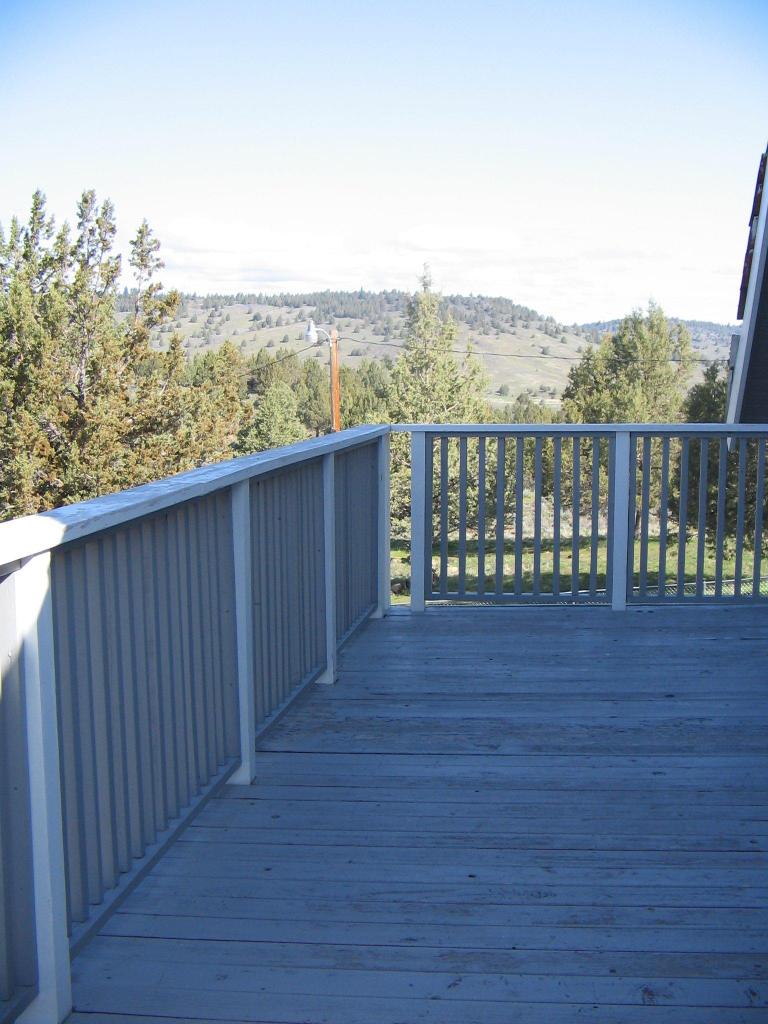 713 County Rd 214 Canby, CA 96015 - Photo 6 of 7 a view of a balcony with an ocean