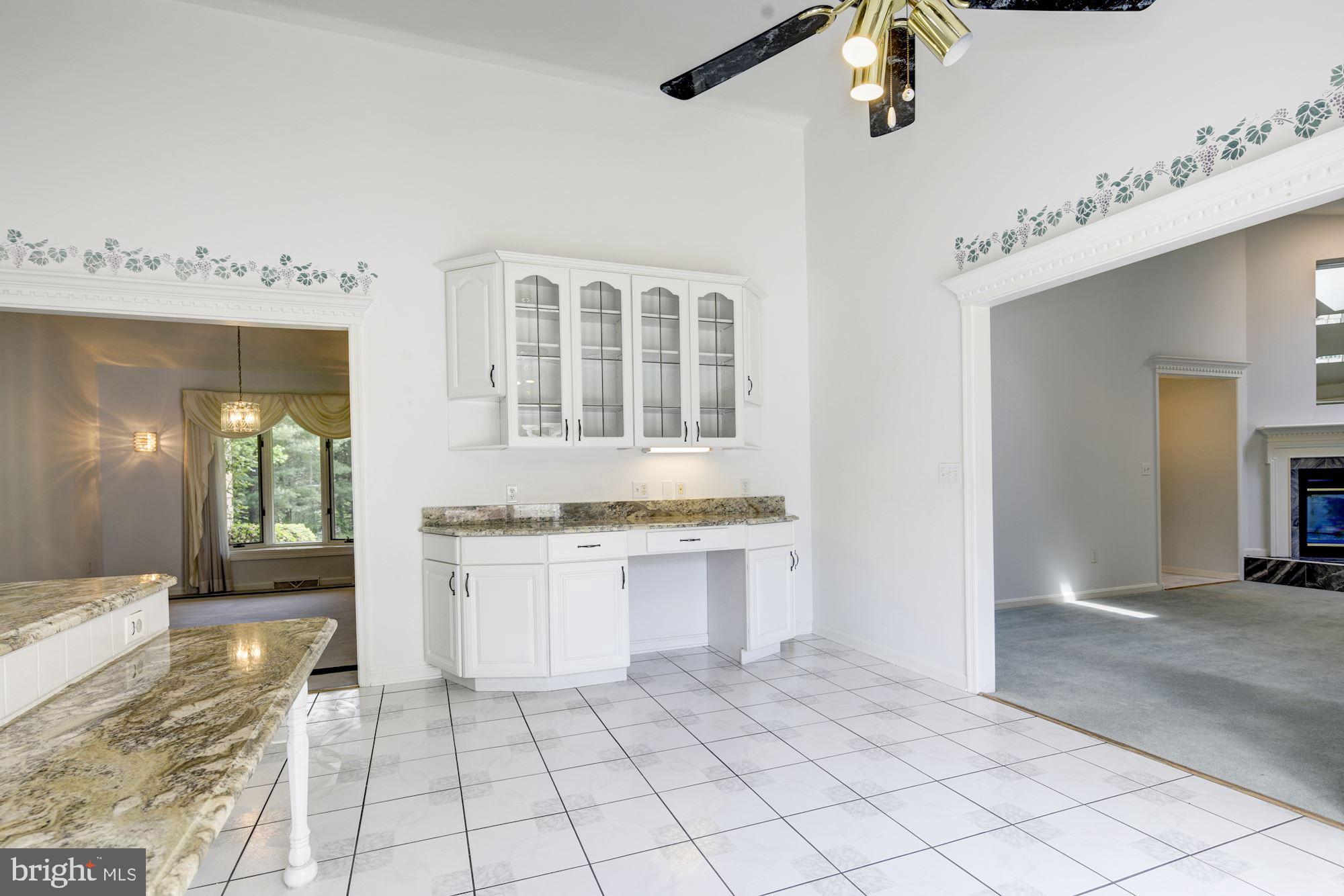 14223 Robcaste Road Phoenix, MD 21131 - Photo 21 of 57 Kitchen