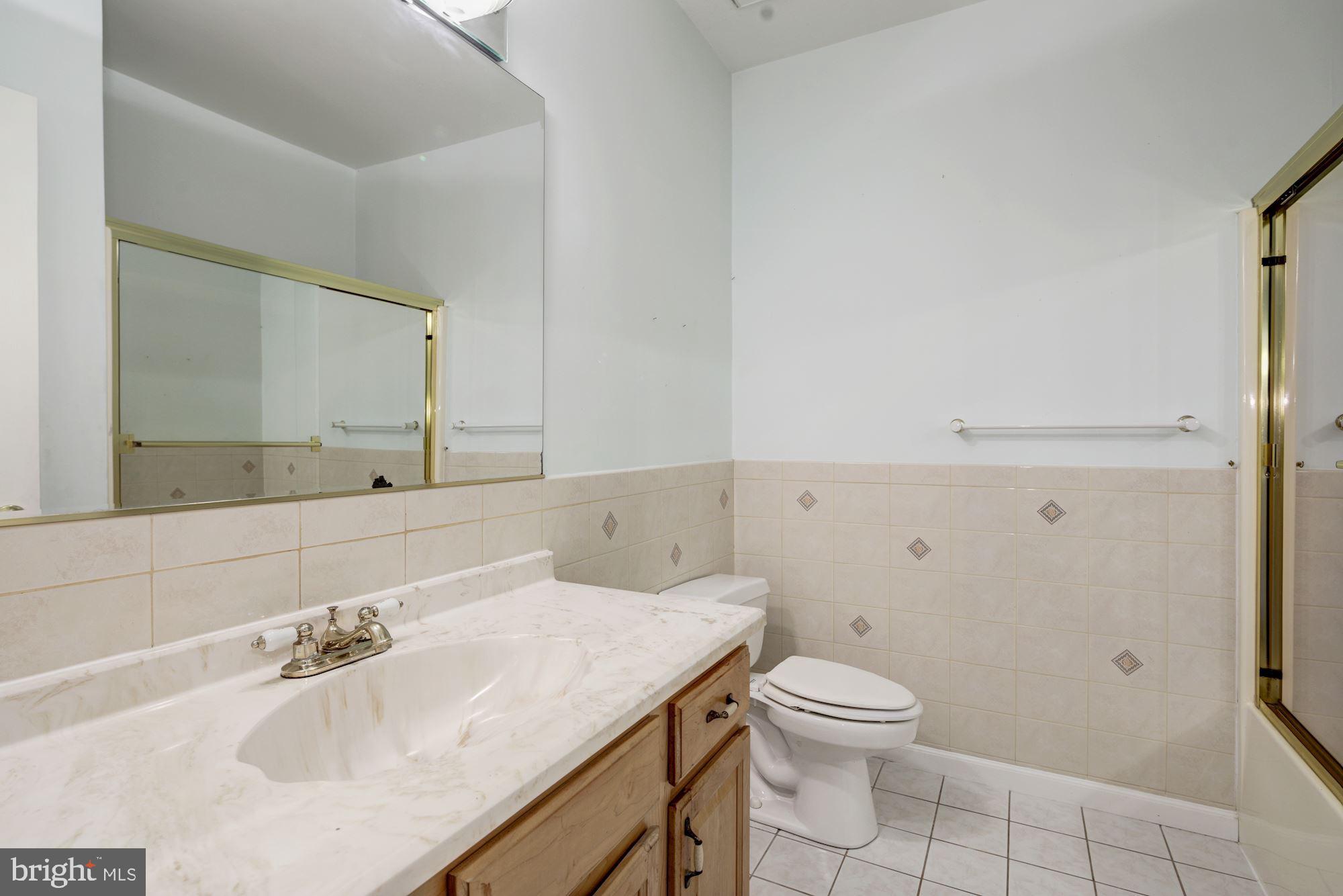 14223 Robcaste Road Phoenix, MD 21131 - Photo 45 of 57 Hall Full Bath