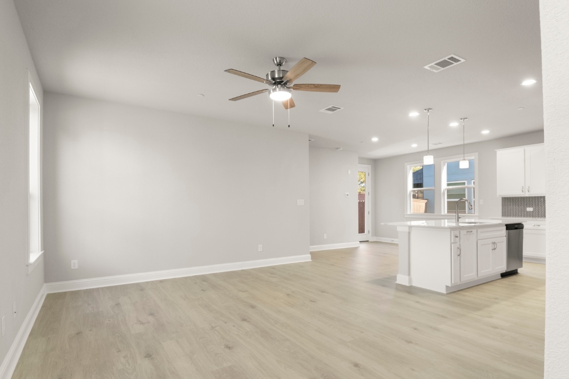 2605 Sam Bass Road, Unit 72 Round Rock, TX 78681 - Photo 11 of 39