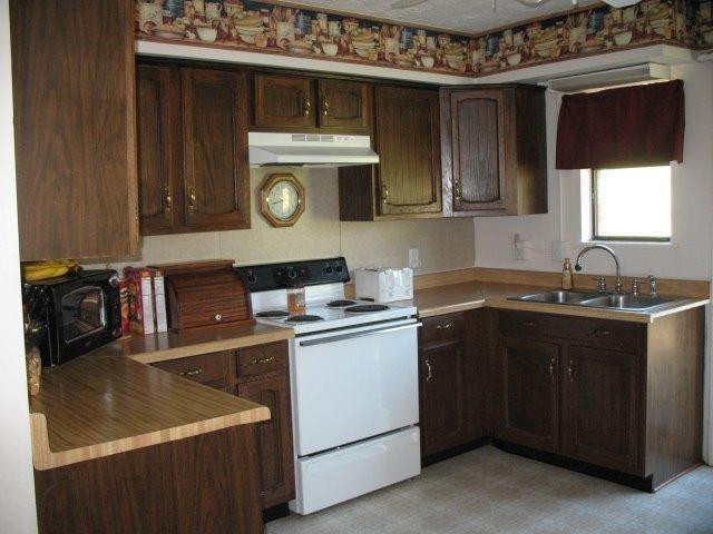 1938 Log Lick Road Winchester, KY 40391 - Photo 4 of 27 Kitchen